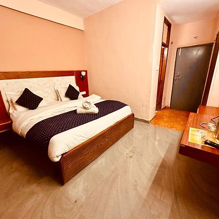 Royal Respite Manali - Luxury Comfort ! Travellers Delight ! Budget Friendly ! Prime Location ! Guest Favourite Hotell Eksteriør bilde