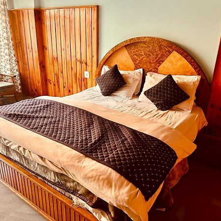 Royal Respite Manali - Luxury Comfort ! Travellers Delight ! Budget Friendly ! Prime Location ! Guest Favourite Hotell Eksteriør bilde