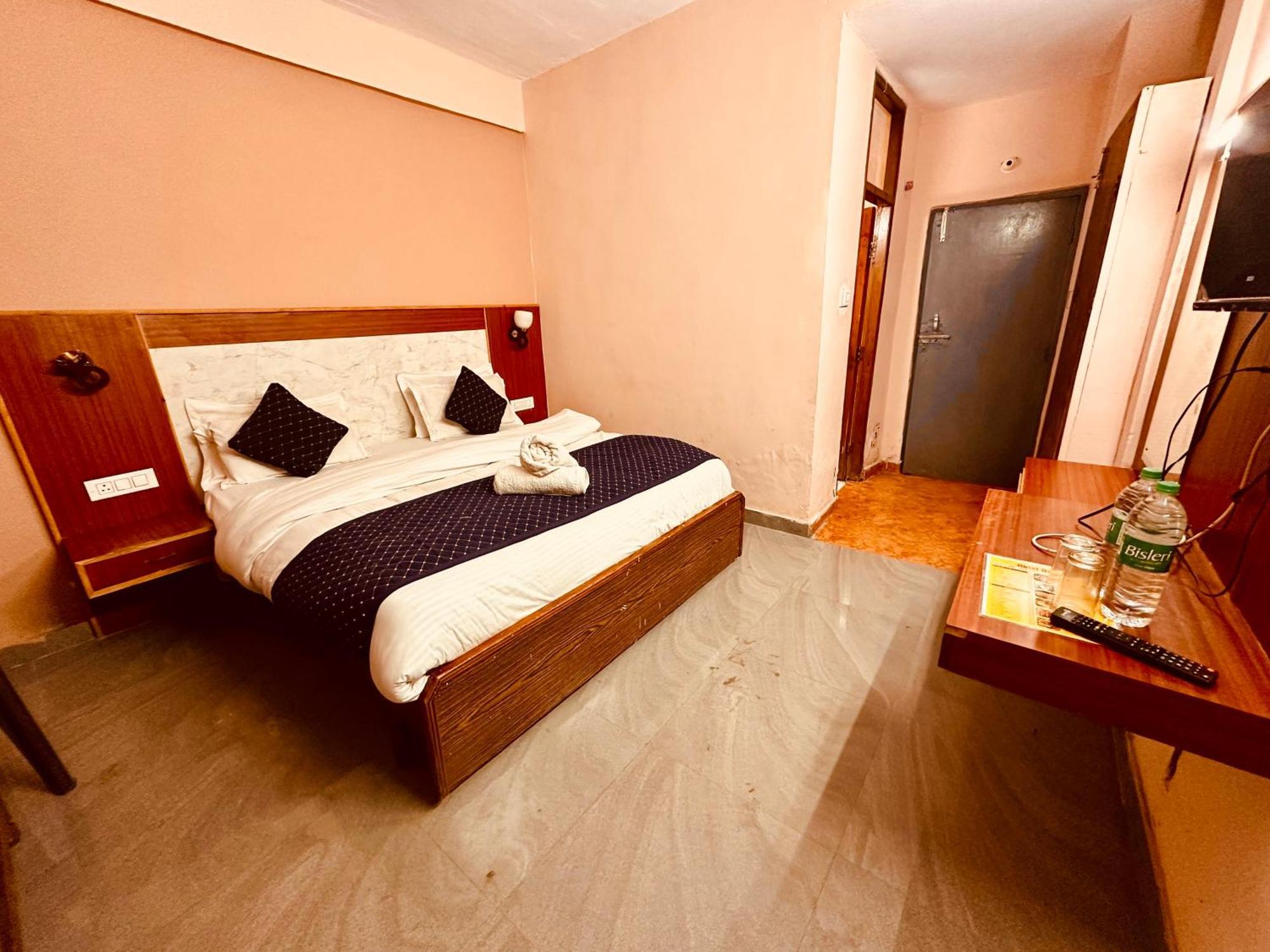 Royal Respite Manali - Luxury Comfort ! Travellers Delight ! Budget Friendly ! Prime Location ! Guest Favourite Hotell Eksteriør bilde