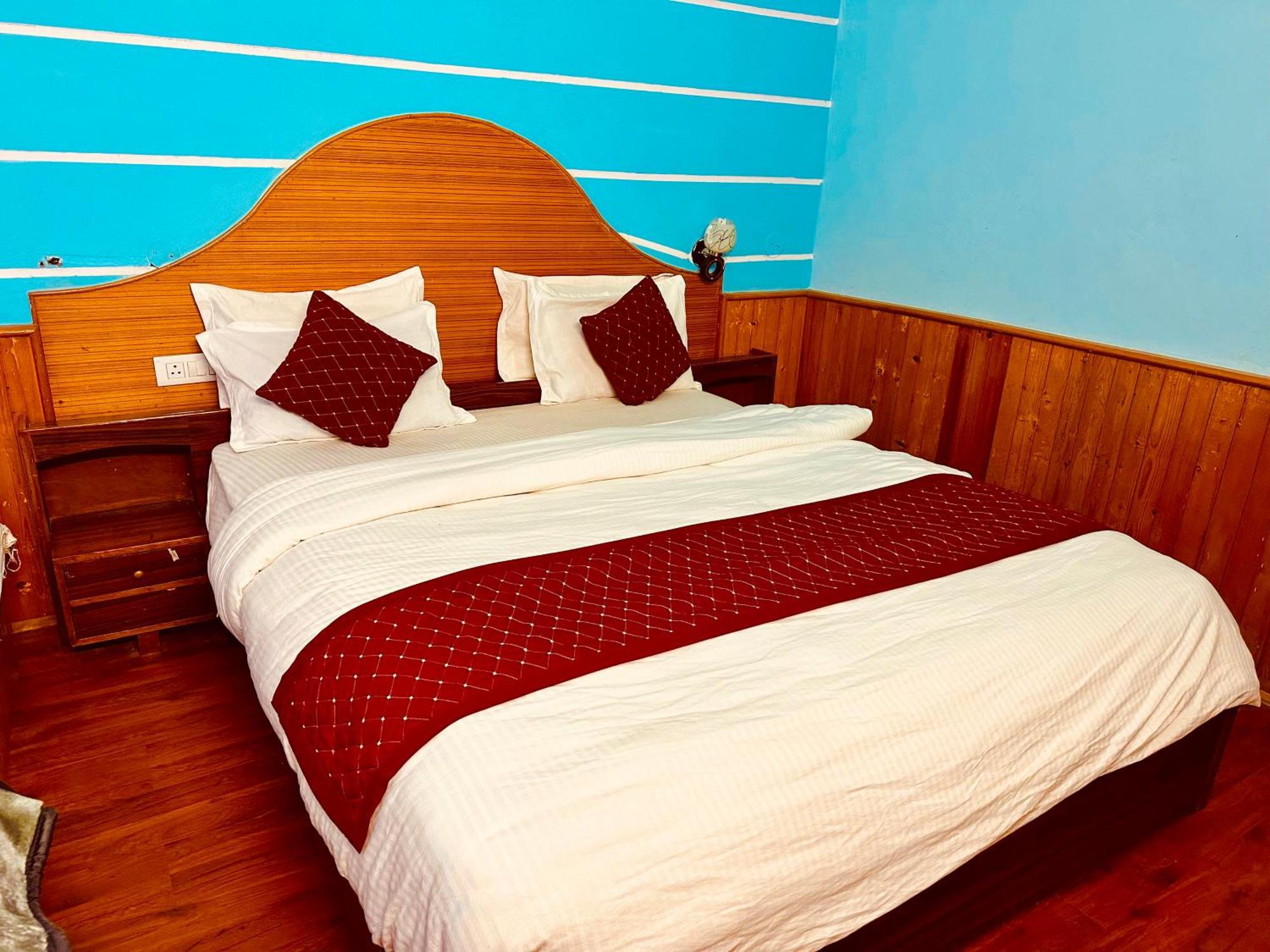 Royal Respite Manali - Luxury Comfort ! Travellers Delight ! Budget Friendly ! Prime Location ! Guest Favourite Hotell Eksteriør bilde