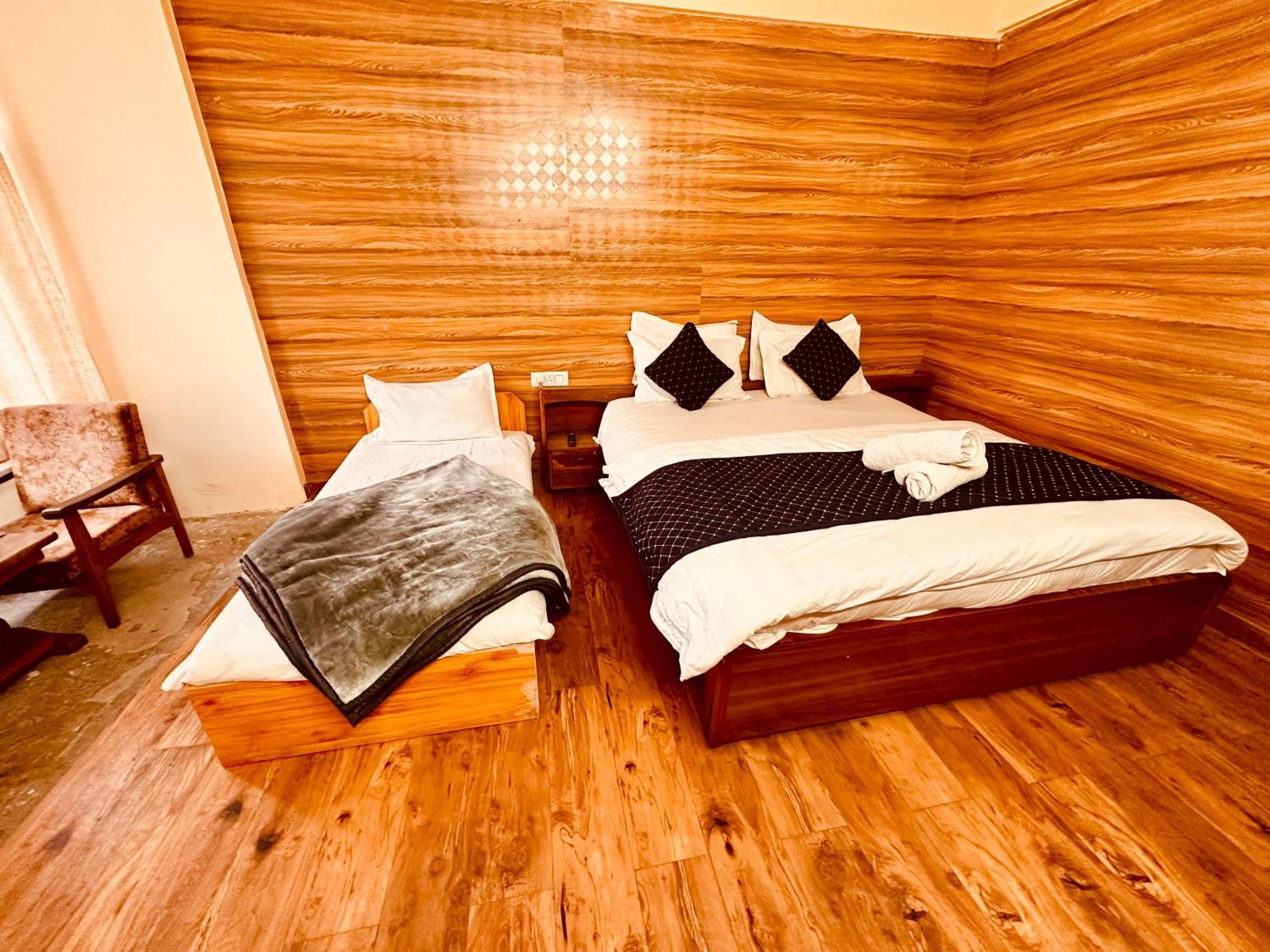 Royal Respite Manali - Luxury Comfort ! Travellers Delight ! Budget Friendly ! Prime Location ! Guest Favourite Hotell Eksteriør bilde