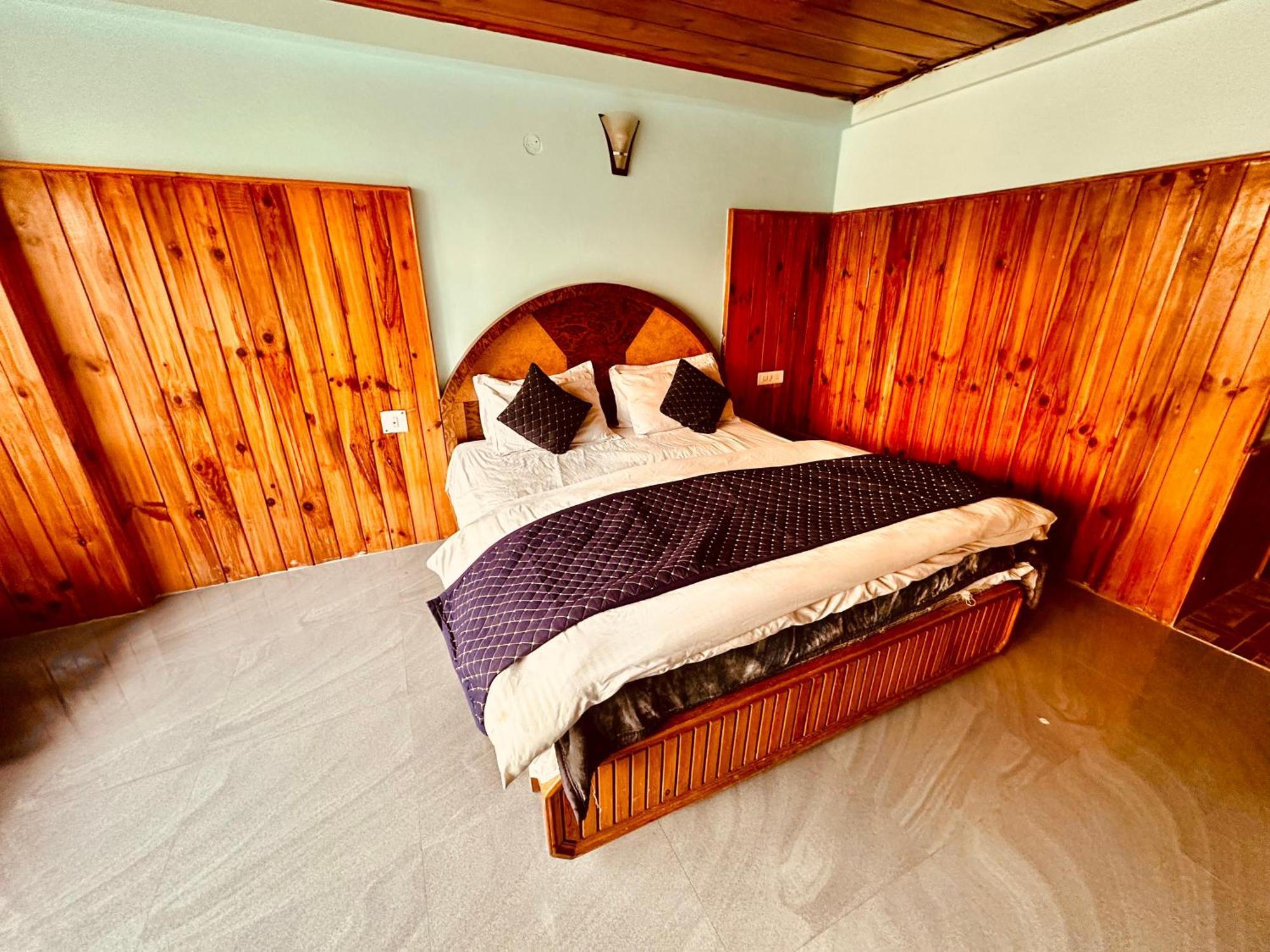 Royal Respite Manali - Luxury Comfort ! Travellers Delight ! Budget Friendly ! Prime Location ! Guest Favourite Hotell Eksteriør bilde